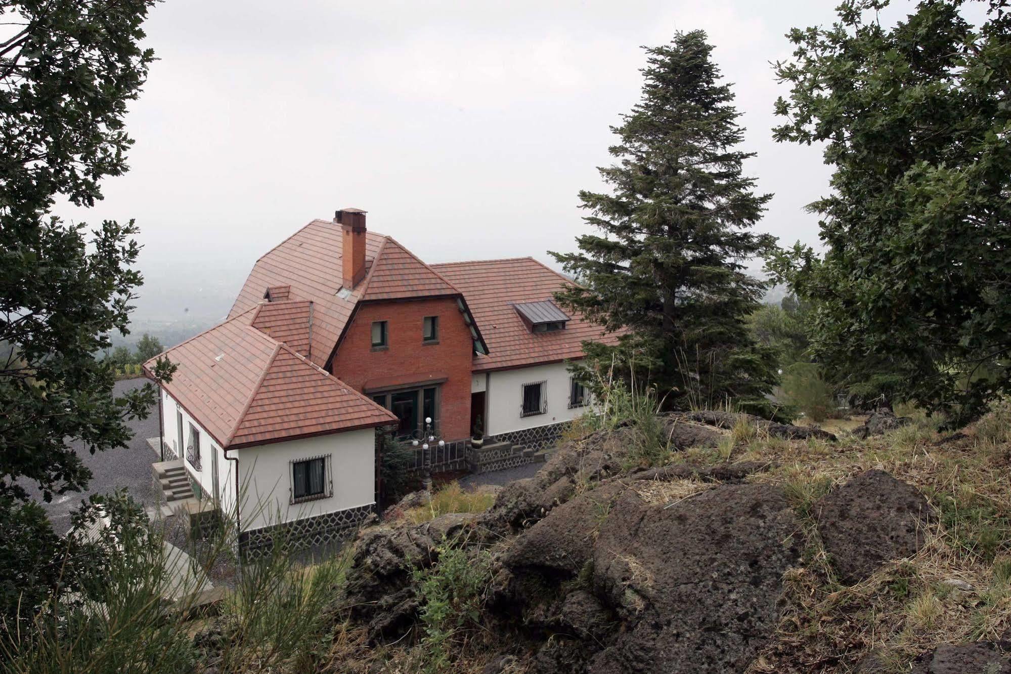 Hotel Villa Dorata Nicolosi Kültér fotó